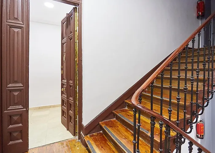 Leeways Apartment XII In Gran Via